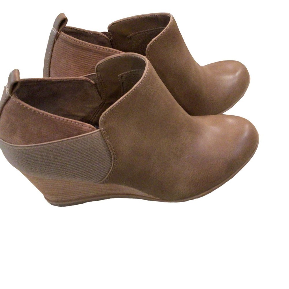 NWB Dr. Scholls‎ Wedge Booties sz 9.5